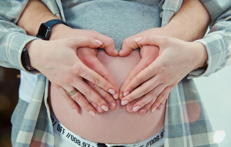  b超能检查怀孕怀了多少天了吗？检查怀孕的操作过程是怎样的？