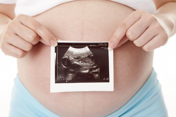  怀孕做B超需要空腹吗？孕妇在进行B超检查前要注意什么？