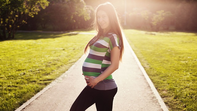  怀孕多长时间做b超可以看出男女？怀孕做b超看男女准不准？
